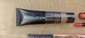 Гримове - Makeup Revolution Течно Червило, матова основа за грим 28 мл – F12.5, пълно покритие – F15, снимка 4