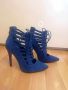Уникални сини обувки с високи токчета с връзки и червена подметка - 37 размер, снимка 1