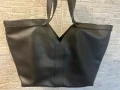 Нови кожени дамски чанти на YSL, снимка 1