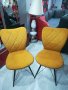 Жълти трапезни столове - 2броя, снимка 1 - Столове - 39184135