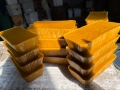 Продавам пчелен восък, снимка 1