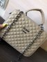 Намалена цена ! Нова Златиста дамска чанта Guess нова, снимка 2