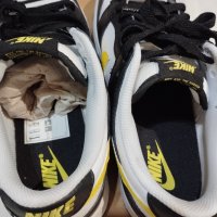 Nike Dunk Low Black/White/Opti Yellow, 42, снимка 9 - Спортни обувки - 43717088