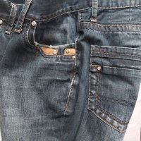 Revolt Jeans. Italy Size 32 Много яки дънки, снимка 5 - Дънки - 40391164