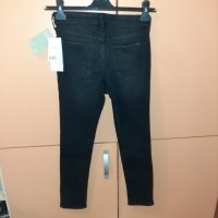 Нови дънки H&M Skinny fit, р-р 140, снимка 5 - Детски панталони и дънки - 38477636