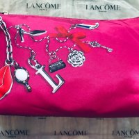 Несесер Lancome,Paris , Oригинален, снимка 2 - Подаръци за жени - 26395923