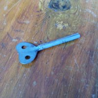 Стар ключ за навиване #2, снимка 2 - Антикварни и старинни предмети - 28082214