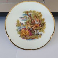 Красива порцеланова чинийка на Limoges , снимка 1 - Антикварни и старинни предмети - 38180640