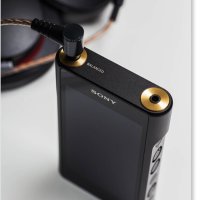 SONY, NW-WM1A 128GB HI RES WALKMAN, снимка 4 - MP3 и MP4 плеъри - 40822520