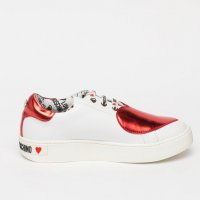 Love Moschino, Кожени спортни обувки със сърцевидна апликация, Бял/Червен, снимка 9 - Дамски ежедневни обувки - 34741732