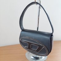 Diesel дамска чанта лукс чанта стилна дамска чанта луксозна чанта код 250лна дамска чанта , снимка 9 - Чанти - 43997845