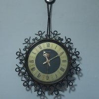 Ретро часовник Янтарь СССР, снимка 1 - Антикварни и старинни предмети - 43708883