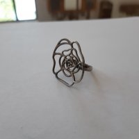 Сребърен пръстен във фората на цвете. №0149, снимка 2 - Пръстени - 33015114