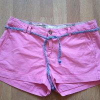 Розови къси панталони, снимка 1 - Къси панталони и бермуди - 32730409