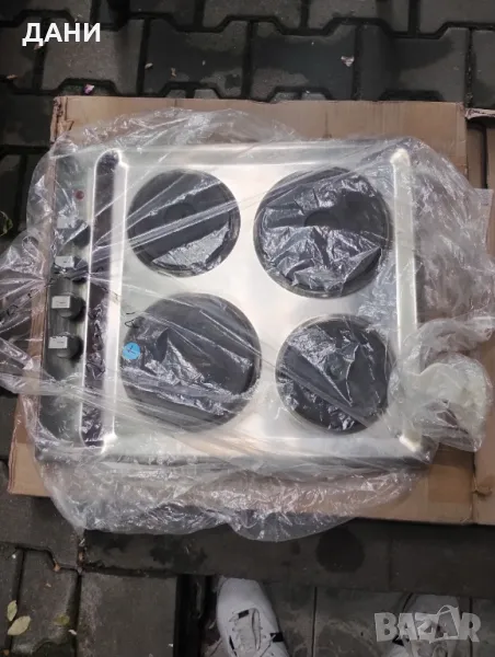 Кухненски плот с четири котлона Zanussi Инокс, снимка 1