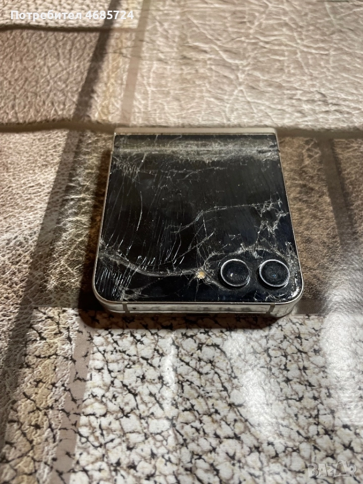 Samsung Zflip 5, снимка 1