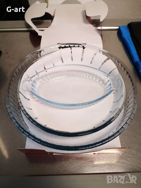 Три броя стъклени тави, снимка 1