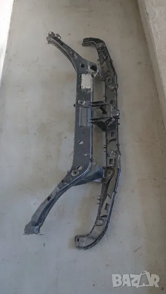 Здрава маска (очиларка) за форд фокус до 2004год. , снимка 1