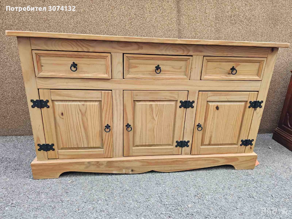 Контрабюфет с метален обков , снимка 1