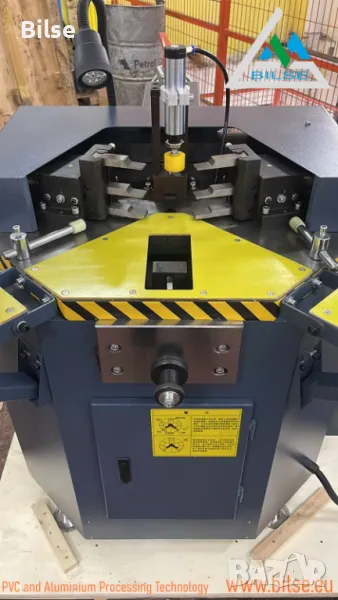 Ъглонабивна машина хидравлична, снимка 1