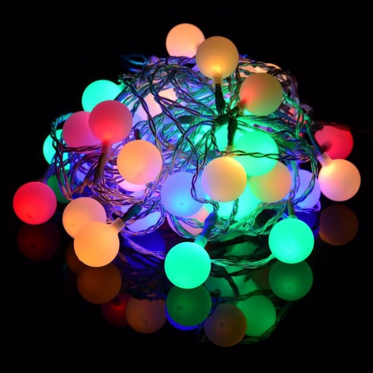 LED парти верига с 50 цветни топчета, 2.5 см, светлинна верига, парти  лампики в Лед осветление в гр. Айтос - ID34390941 — Bazar.bg