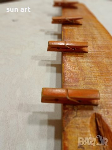 АРТ- закачалка жълтооранжева с щипки, снимка 6 - Закачалки - 36766924