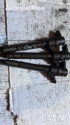 Инжекторни дюзи за Volvo V70  - 0445110251
