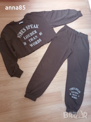 Комплект на Bershka XS, снимка 2 - Комплекти - 38102571