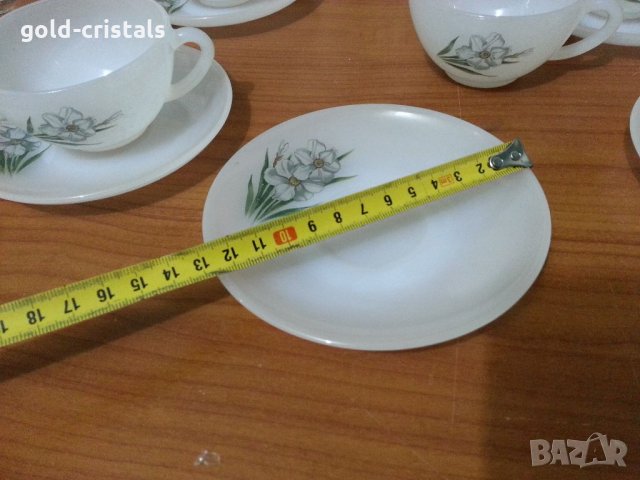 Френски аркопал чаши за кафе, снимка 3 - Антикварни и старинни предмети - 34949349