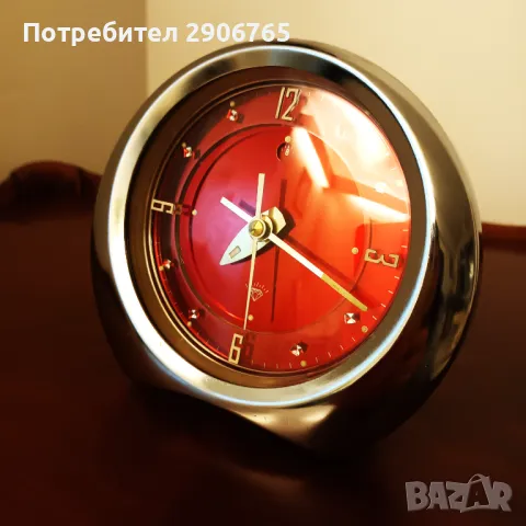 Часовник будилник стар Китайски работещ, снимка 4 - Антикварни и старинни предмети - 48770209