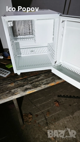 Къмпинг хладилник dometic , снимка 7 - Къмпинг мебели - 52309860