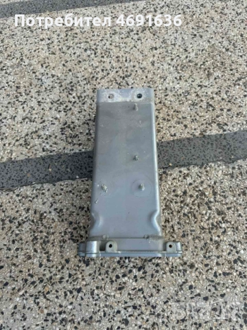 Преден ляв буфер на преден ляв рог на Ауди Audi A8 D4 H4 само за 50лв. 4h0805119b