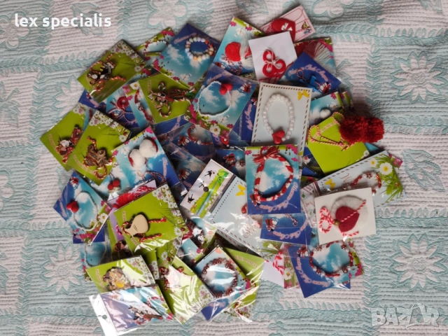 Мартеници на едро, снимка 8 - Български сувенири - 53465329