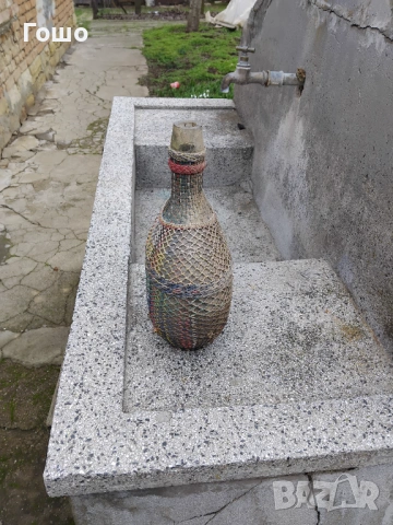 Стара стъклена бутилка, снимка 3 - Антикварни и старинни предмети - 53525507
