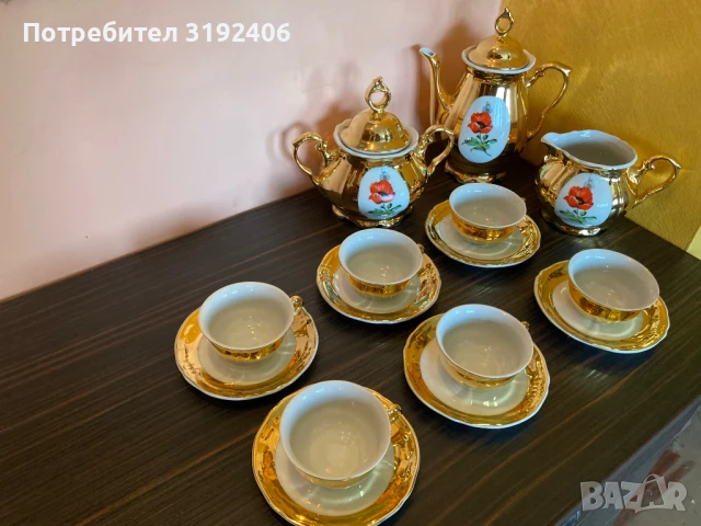 Възхитителен винтидж сервиз за кафе/чай с позлата, перфектно състояние, снимка 3 - Антикварни и старинни предмети - 50642877