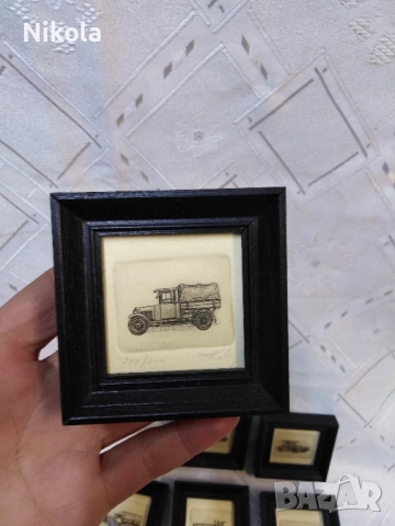 Колекция от 6 миниатюрни рамкирани илюстрации графики с лимитиран тираж на автомобили, снимка 2 - Антикварни и старинни предмети - 51857664