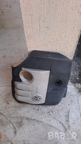 Декоративна кора на двигателя VW Polo 1.4 tdi