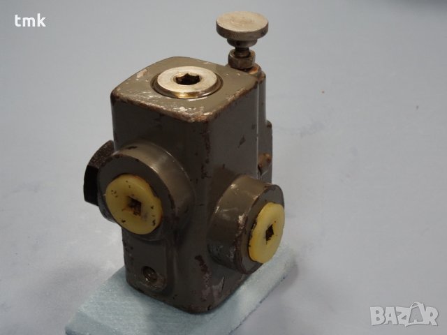 Хидравличен клапан 20-2001, снимка 5 - Резервни части за машини - 28929229