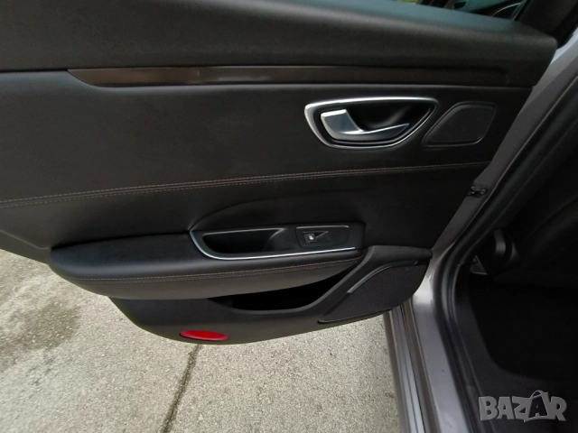 Renault Talisman 2018 1.6 TCe 150 Aut.* NAVI* LED* CAM, снимка 12 - Автомобили и джипове - 50563971