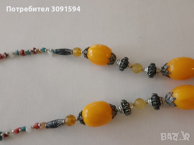  Винтидж колие – от цветни мъниста, снимка 10 - Колиета, медальони, синджири - 43725019