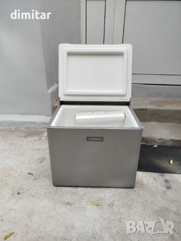 Амонячен хладилник DOMETIC 12/220/GAZ - 41 литра , снимка 15 - Хладилни чанти - 52557523
