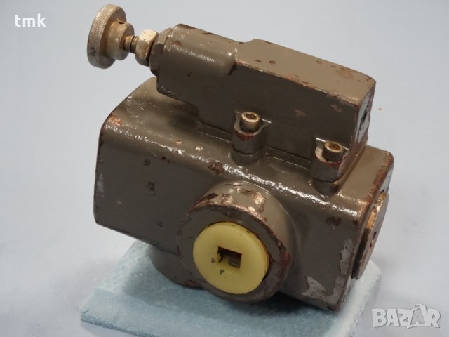 Хидравличен клапан 20-2001, снимка 3 - Резервни части за машини - 28929229