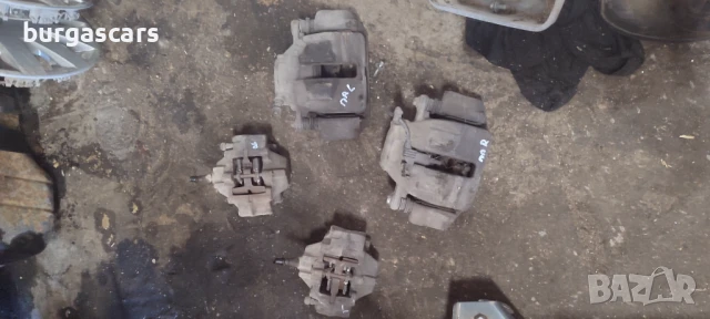 Предни задни спирачни апарати ляв десен Mercedes C220 W203 - 50лв, снимка 2 - Части - 50767359