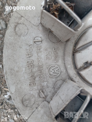 Комплект оригинални тасове за джанти на wv GOLF, seat, снимка 5 - Аксесоари и консумативи - 36466326