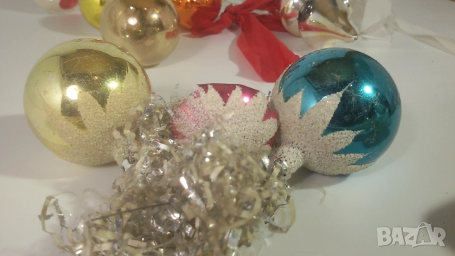 Лот ретро коледни орнаменти от тънко стъкло, снимка 10 - Декорация за дома - 52058870