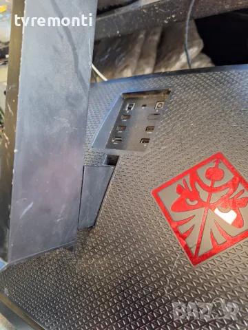 оригинална стойка за монитор OMEN модел X by HP 35, снимка 3 - Стойки, 3D очила, аксесоари - 47447187