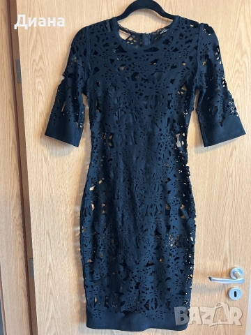 Рокля плътна дантела