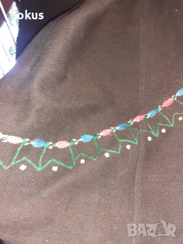 Автентична стара голяма вълнена бродирана престилка за носия, снимка 6 - Антикварни и старинни предмети - 53295174