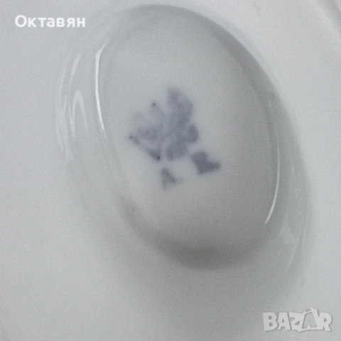 Порцеланова сосиера Антикварна/18-19 век, снимка 8 - Антикварни и старинни предмети - 53008560