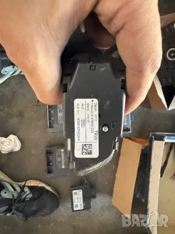 AUDI A6 A8 D3 Q7 бутони волан, снимка 3 - Части - 49699165